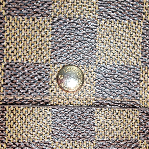 Louis Vuitton Damier Ebene Pattern Coated Canvas Wallet w/box - Picture 13 of 14